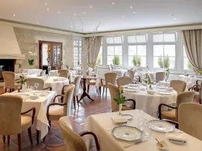 Hôtel Le Dauphin Le Spa du Prieuré - Image 3