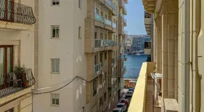 Sliema Seaside 2BR Residence By Mira Suites - Image 3