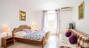 Deluxe Rooms with a terrace view at Old City Gate - Image 2