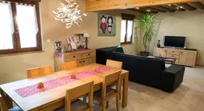 Maison avec jardin et barbecue - Image 3