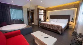 Felix Hotel - Image 2
