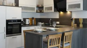 ELYs-Home - Image 2