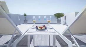Golden Sun Apartments - Image 3