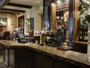 The Tollgate Hotel - Image 4
