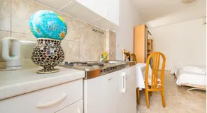 AVA Studio apartment and Room - Image 4
