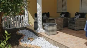 Villa 'Ivonne's' avec terrasse privée, Wi-Fi et climatisation - Image 5
