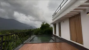 Bougain Villa Hilltreat - Image 3