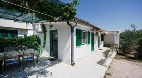 Karantanovi Dvori - Image 5