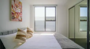 Waverley Gardens Modern 3BR Home - Pet Friendly & Parking - Image 2
