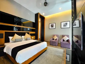 Iris Luxury Service Villa - Image 2