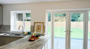 4 Bedroom House Coventry Sleep 7 with 3 Parking Spaces - Image 5