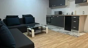 Lovely 1BR &1LR Apt with WiFi Near Amusement Park - Image 3