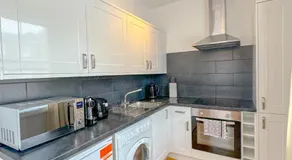 Gower street residences - Image 3