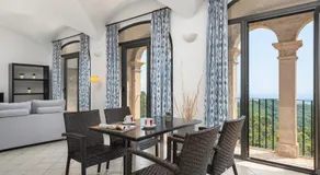 Petit Hotel Hostatgeria Sant Salvador - Image 3