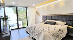 Robles Penthouse - Image 2