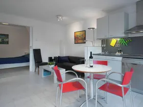 Beautiful Holiday Home near Lawn Bowling in Krabbendam - Image 4