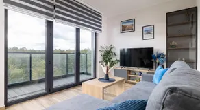 Comfortable Apartment with Parking & Balcony Ideal for Families by Nolcegi Renters - Image 2
