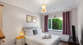 Seven Space - Applegarth House, 3 Bed Bungalow - Image 2
