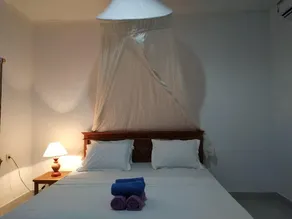Bunga Bungalows - Image 2