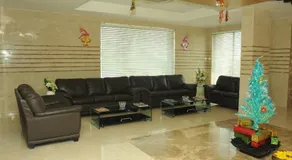 Ponnis Grand Inn - Image 3