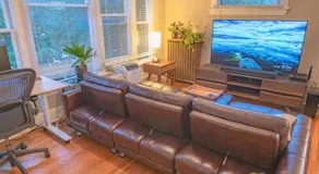 Bright vintage Apt in the heart of Seattle - Image 2