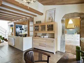 Traditionelt feriehus med pool - Image 1