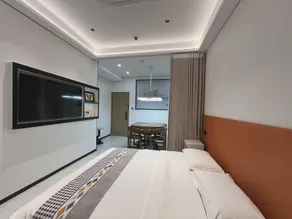 Jitong Hotel - Image 5