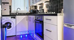 Glasgow Southside: Cosy 2 Bedroom Apartment - Image 3