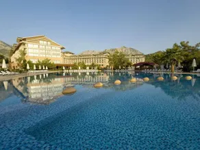 Avantgarde Luxury Resort - Image 5