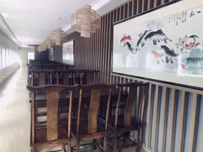 Weishan Lake Train Theme Hotel (Honghe Wetland Scenic Area Branch) - Image 4