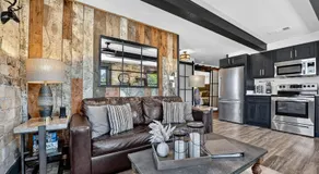 The Penthouses on Main - Downtown Blue Ridge - Image 4