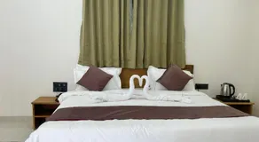 Palm Glow Resort - Image 3