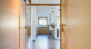 IVY'S CORNER - Image 4