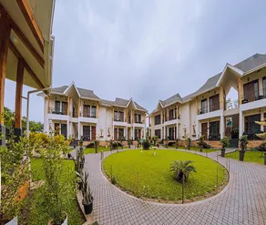Repose Highway Resort - Image 2