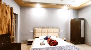 CRYSTAL HOMESTAY & PG - Secure, Budget and Comfortable Stay - Image 2