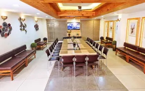 Mayur Hotel Bar And Restaurant - Image 2