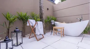 Solena Hotel - Image 4