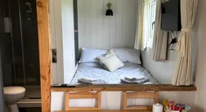 Vicarage Hideaways - Image 2