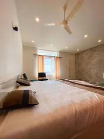 Magna Peak Holidays, Honeymoon Suite Rooms Munnar - Image 3