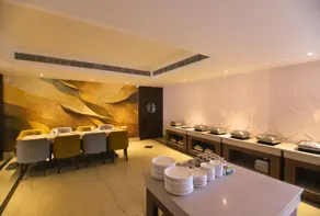 Hotel Vasundhara Palace - Image 3