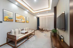 Guanlan Hotel - Image 5