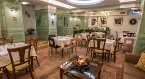 City Hotel Apollonion - Image 4