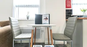 Modern Serviced Apartments in St Helens with Free WiFi Ideal for Leisure or Work Stays by North West Accommodation - Image 5