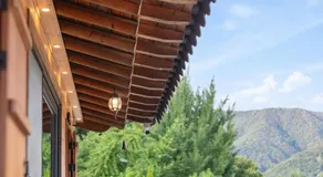 Hanok stay under the golden sky in Yangpyeong - Image 5