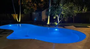 Victoria Park Oasis with Heated Pool and More - Image 2