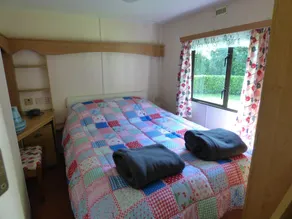 Holiday home and mobile home with spacious garden - Image 3