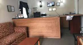 Red Carpet Inn, Alexandria - Image 5
