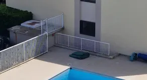 Un Date Love au bord de la Piscine - Image 3