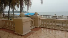 2 Br  Executive Room Beach View Apartemen Marbella Anyer - Image 3