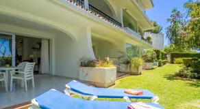 Appartement avec terrasse, internet haut débit et piscine | Vue mer - Image 3